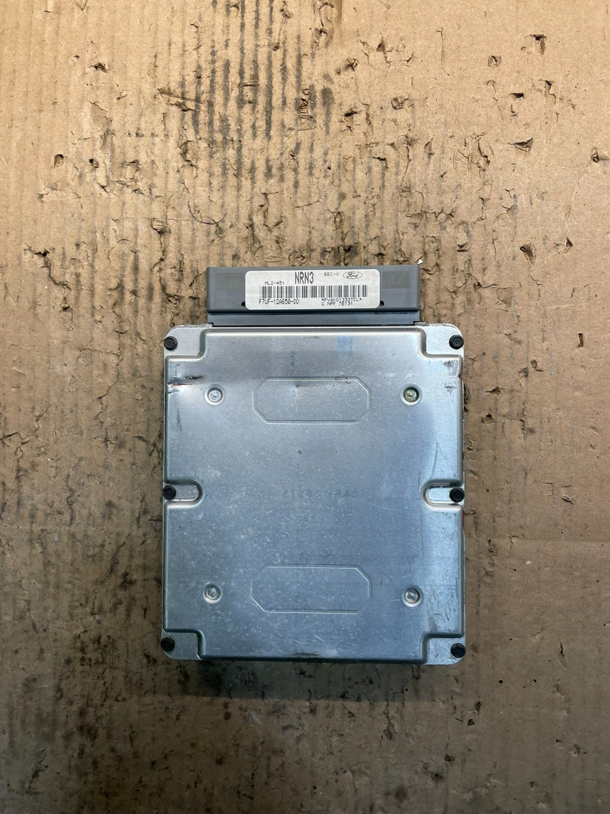 1997 Ford Van E250 E350 4.2L Engine Control Module f7uf-12a650-dd U9487 DG0