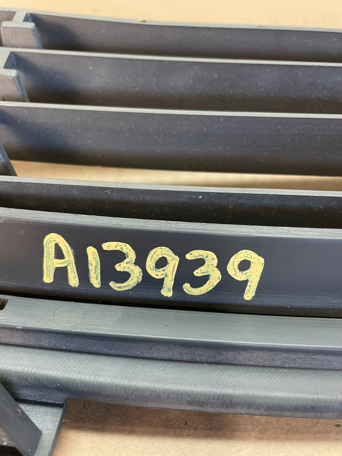 2011-2015 Chevrolet Volt Front Lower Grill Grille AI3939 DG5
