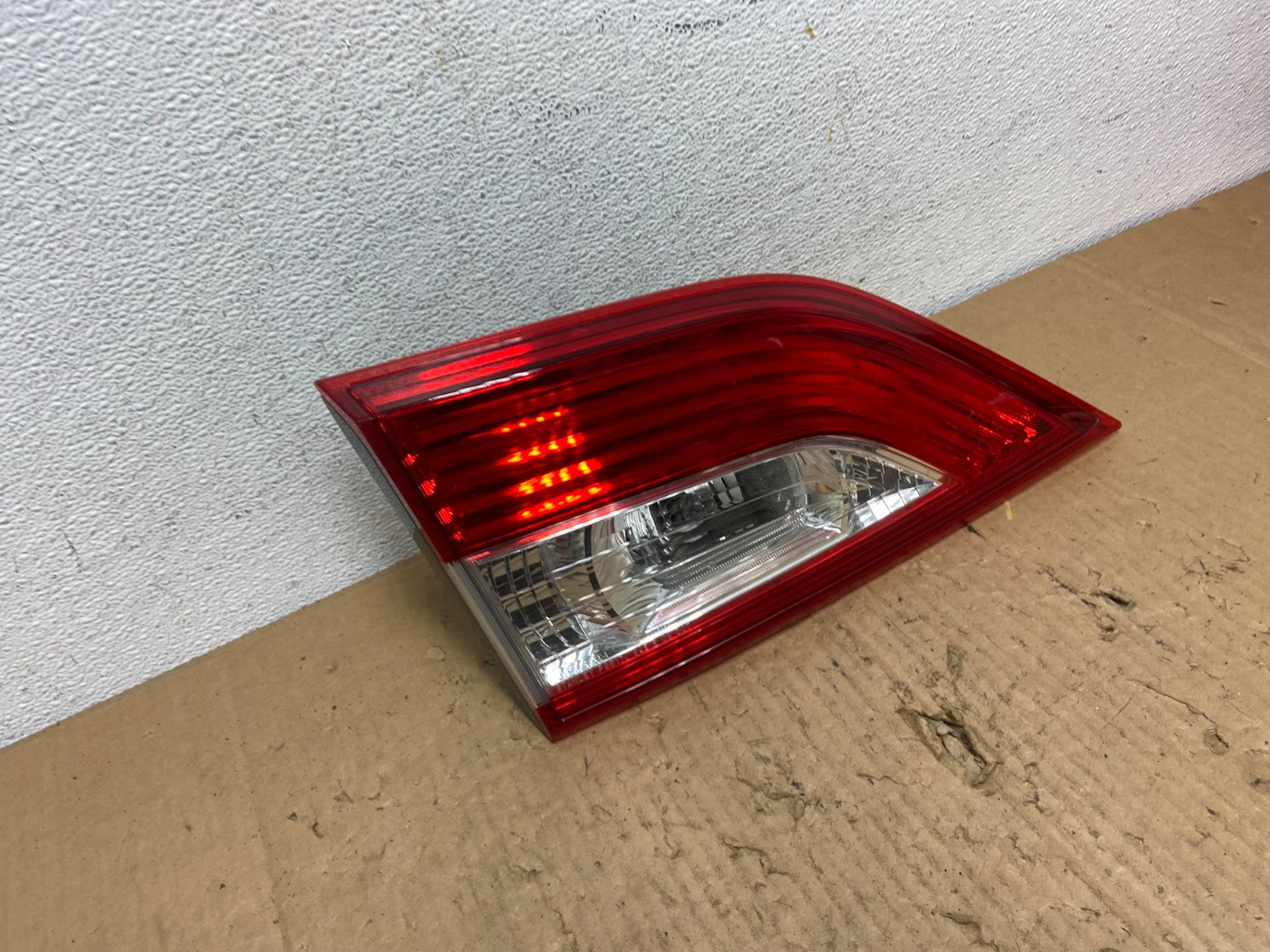 2011-2017 Nissan Quest Left Driver Lh Side Inner Tail Light AD2497 LK2