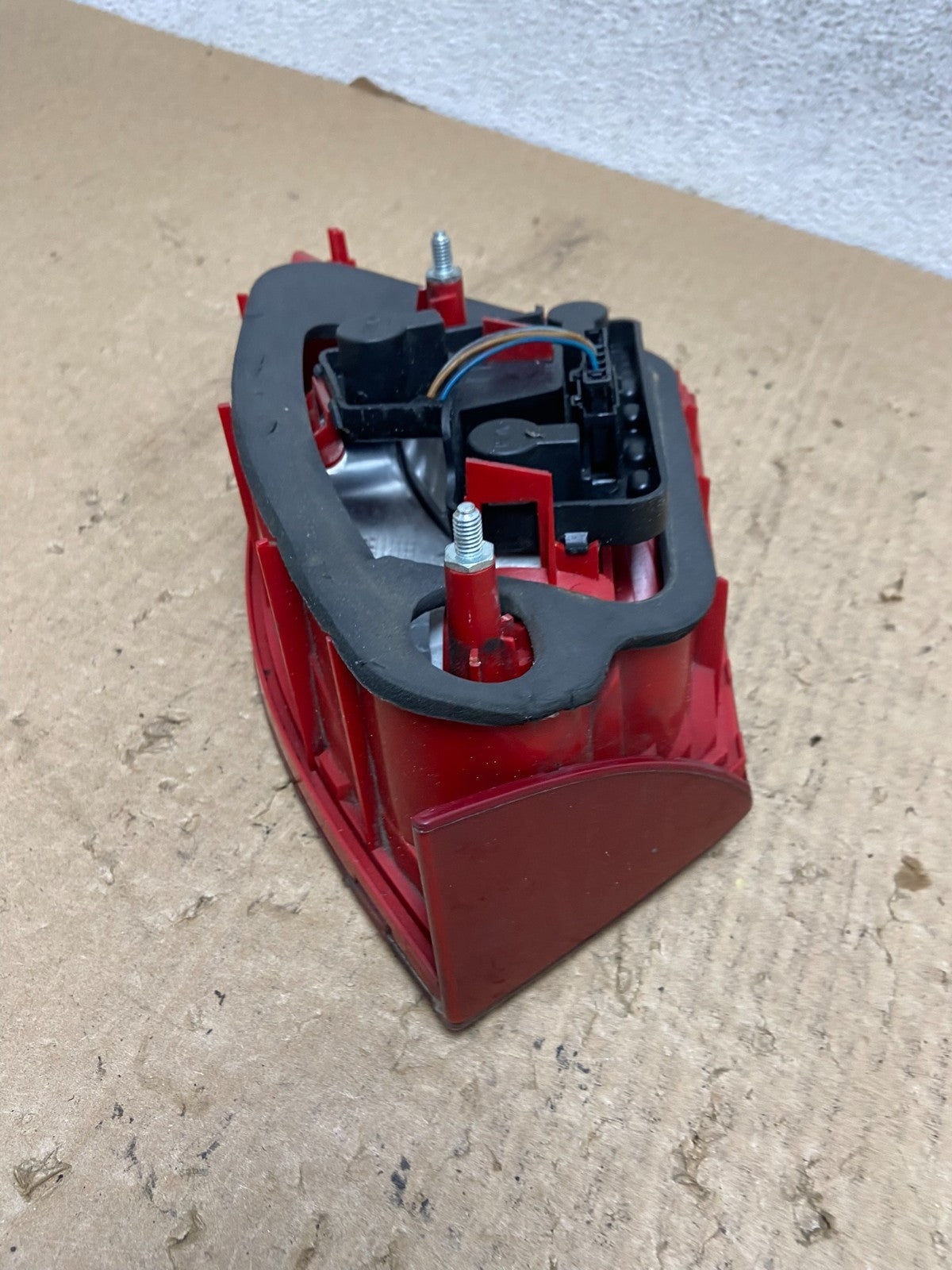 2011-2014 Volkswagen Jetta Left Driver LH Inner Trunk Tail Light AF8125 DW6