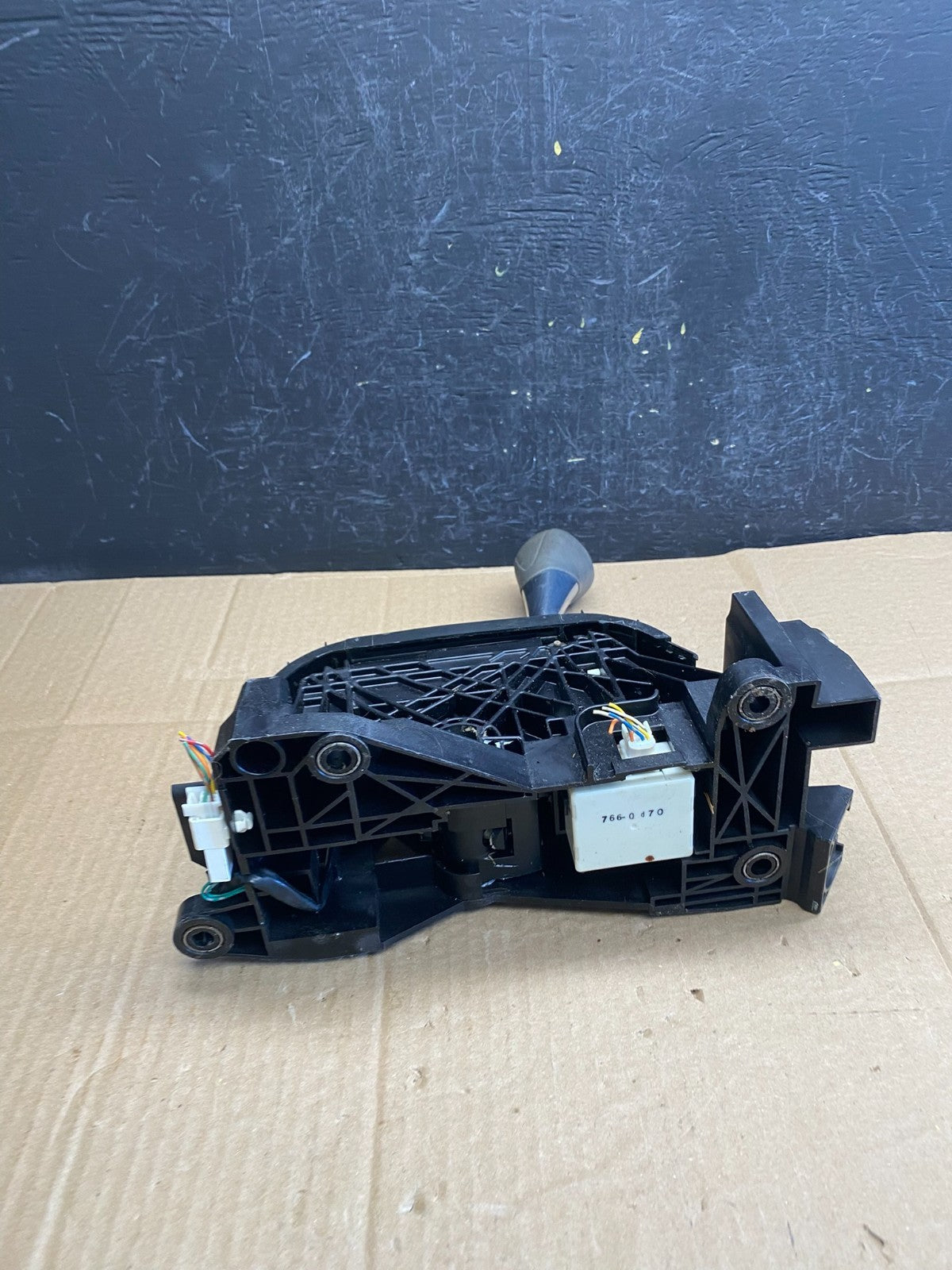 2007 - 2011 Toyota Camry Console Center Dash Shifter W/ Knob AC9363 DG4