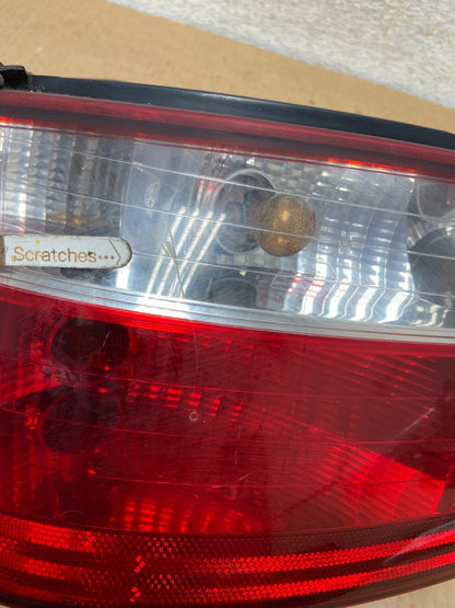 2004 2005 Mercury Sable Left Driver Side Tail Light AI8962 LK3