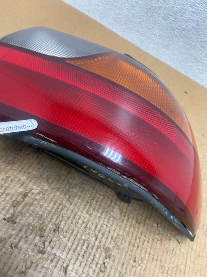 1997 to 2003 Chevrolet Malibu Passenger Right RH Side Tail Light AE2801 LK3