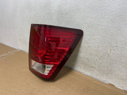 2007 to 2010 Jeep Grand Cherokee Right Passenger Tail Light AH8433 LK2