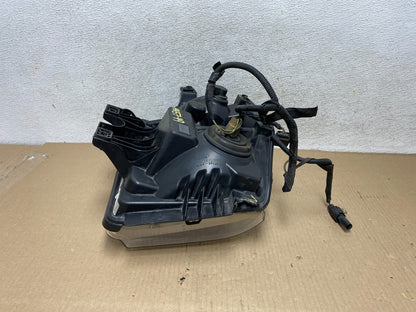 2008 to 2010 Ford F250 Super Duty Right Passenger RH Side Headlight AH5749 DW10
