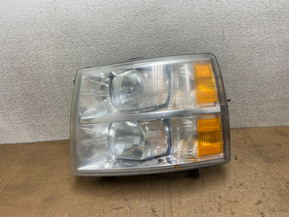 2007 to 2014 Chevrolet Silverado Left Driver Lh Side Headlight Oem AA7124 DW0