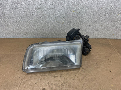 1996 to 1998 Mazda MPV Left Driver LH Headlight OEM Y6895 DW0