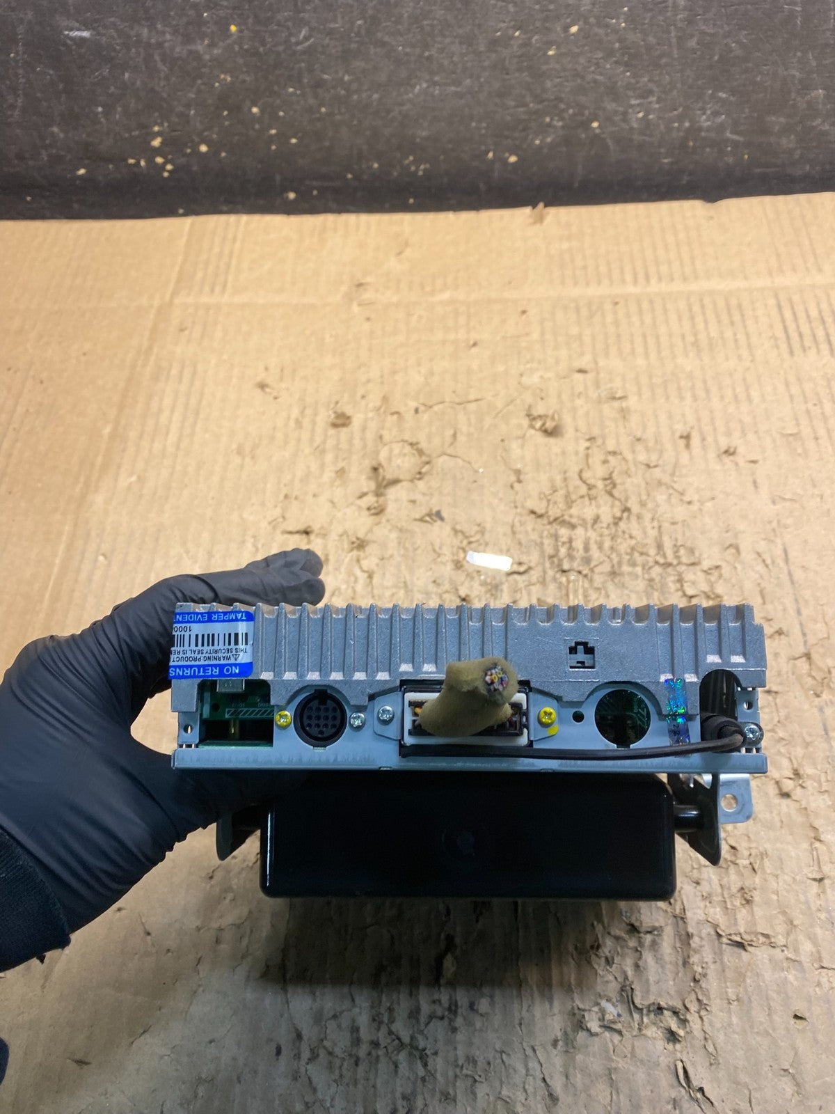 2004 2008 Mitsubishi Galant AM/FM/CD Radio Head Unit Receiver W3993 DG2