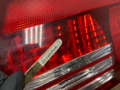 2004-2005 Toyota Sienna Right Passenger RH Side Inner Tail Light AH8849 LK3