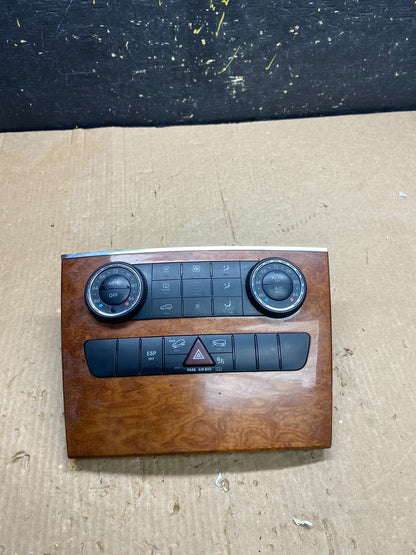 2006 2008 2009 Mercedes ML350 AC Temp Heater Climate Control z4272 DG0