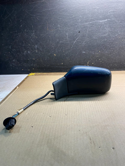 1996 to 2000 Volvo V70 70 Series  Left Driver Side View Door Mirror Z2563 MS0