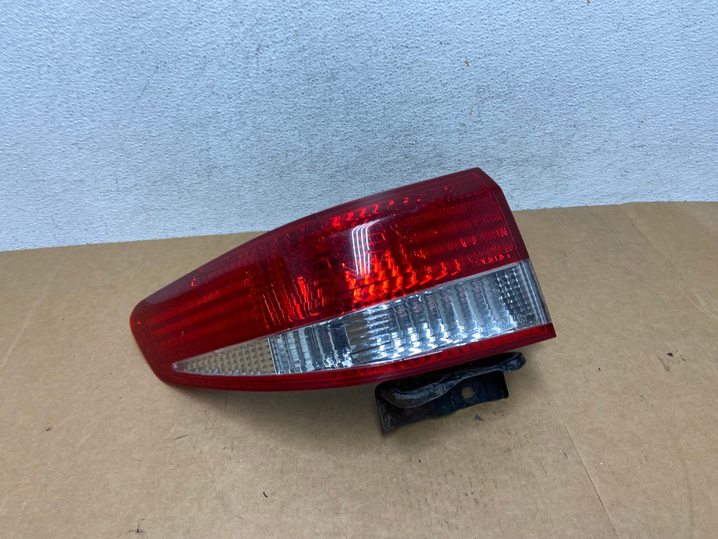 2003 to 2004 Honda Accord Sedan Left Driver Lh Side Tail light AE2929 LK0