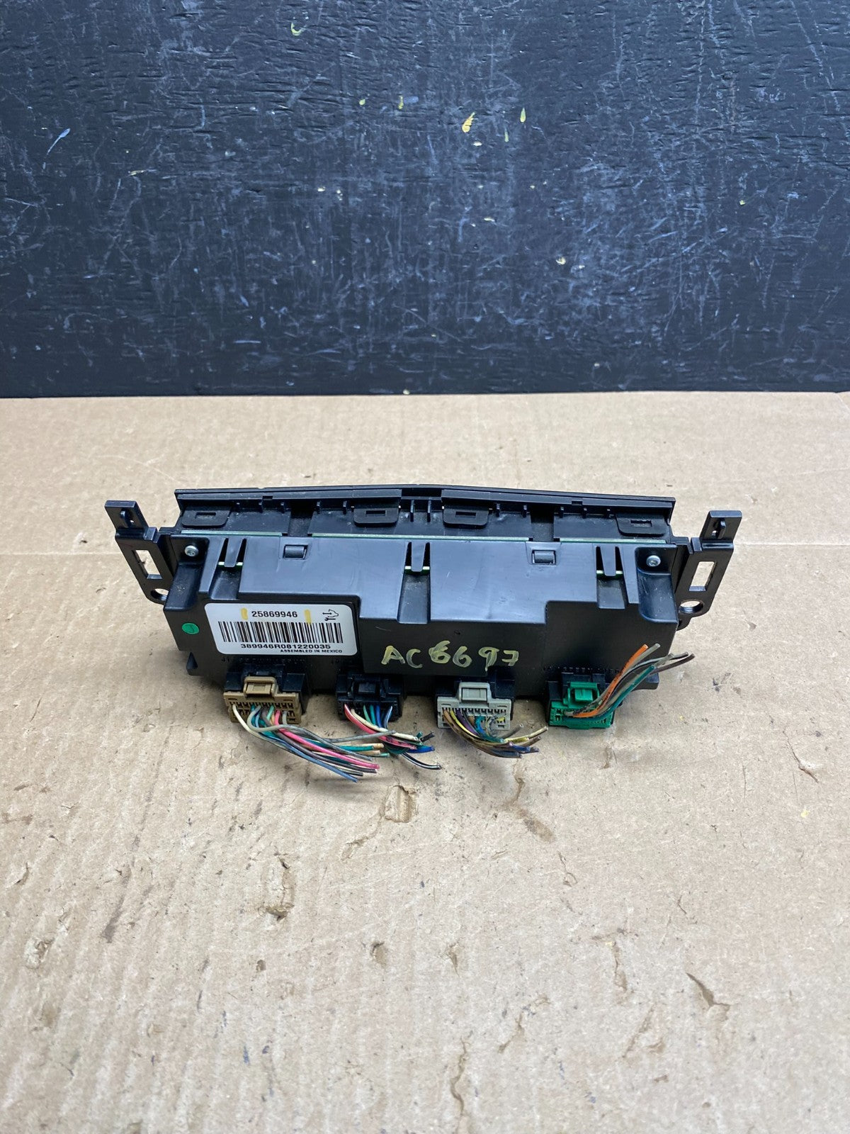 2007-2011 GMC Yukon Tahoe Automatic Climate Temperature Temp Control ac6697 DG3
