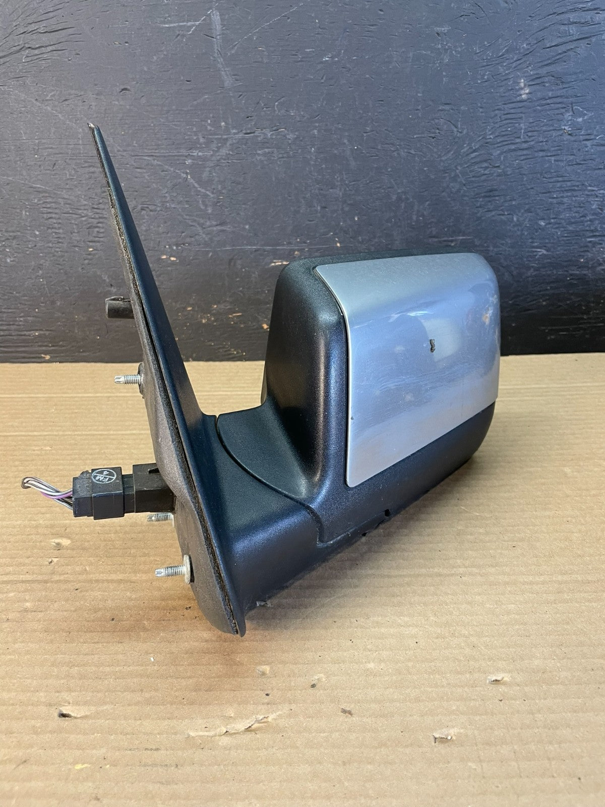2006 to 2007 Mercury Mountaineer Left Driver LH View Door Mirror AE8642 DW1