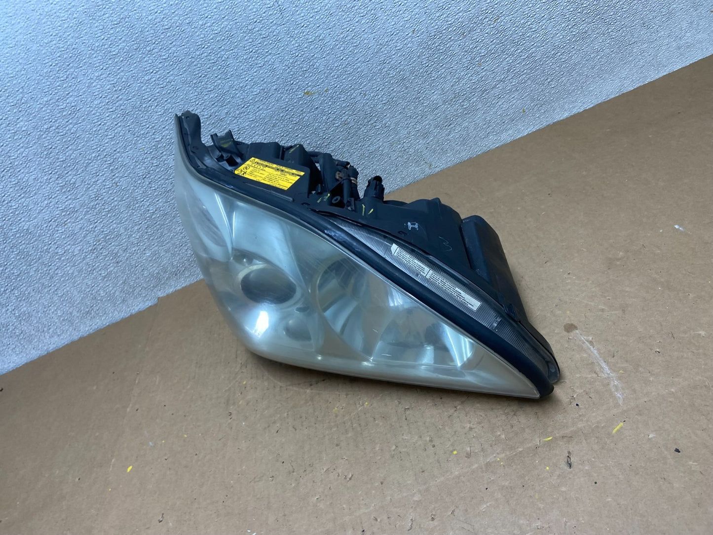 2004 to 2009 Lexus RX330 RX350 Xenon Right Passenger Side Headlight OEM Z6938 DW1