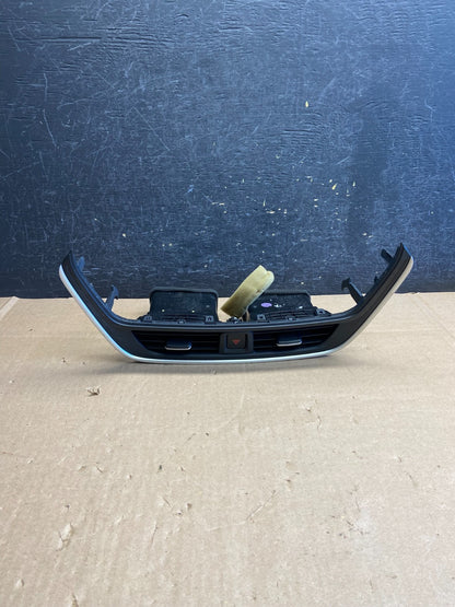 2016 2018 Nissan Maxima Center Dash Vent Ac Air Vent Trim Panel Bezel AI6324 DW0