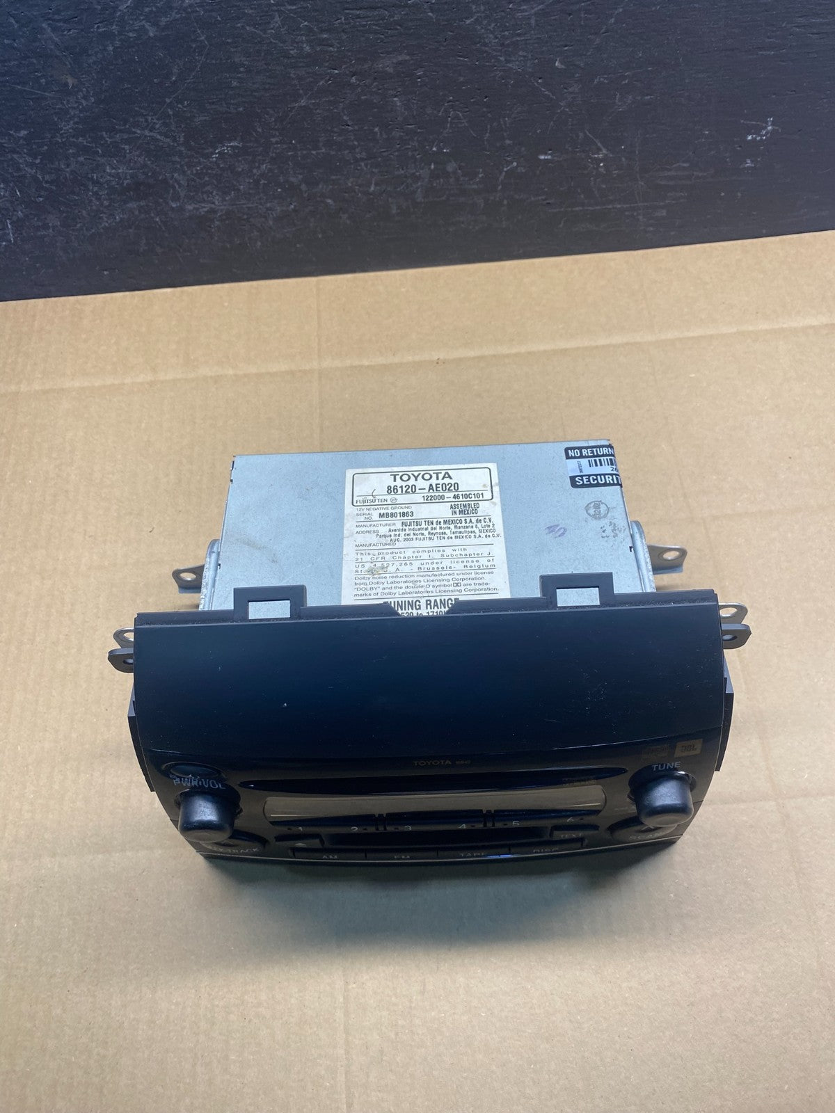 2004 to 2010 Toyota Sienna AM FM CD WMA Mp3 Radio Receiver ad1535 DG3