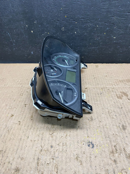 2006 Land Rover Range Rover Sport Speedometer Cluster Gauge M8262 PS2