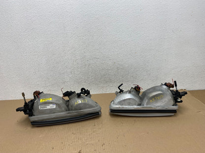 2000 to 2001 Toyota Camry Front Left+Right Side Headlights AE7217 DW8