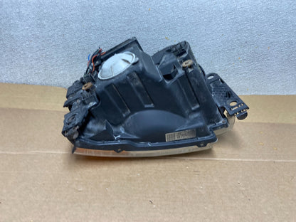 2005 - 2009 Land Rover Lr3 Right Passenger Rh Side Halogen Headlight AB2604 DW5