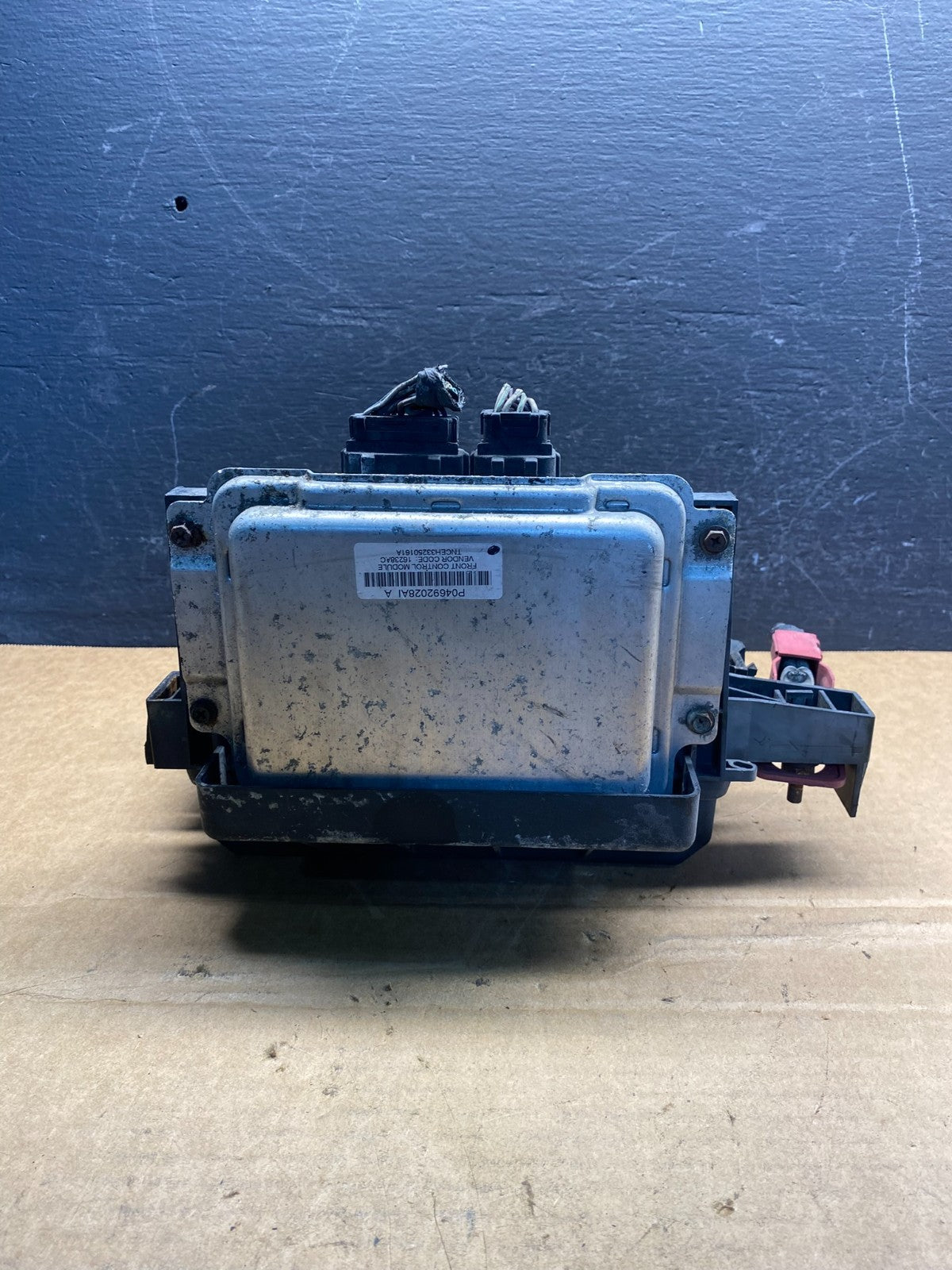 2006 2007 Dodge Charger Fuse Box Body Control Module BCM ad7358 DG4