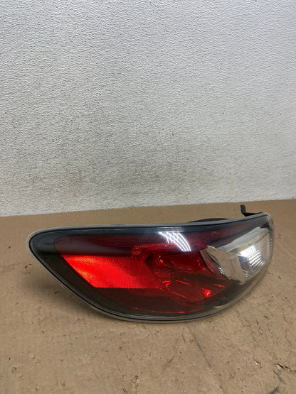 2010 2011 2012 2013 Mazda 3 Left Driver Lh Side Tail Light AG5398 LK2