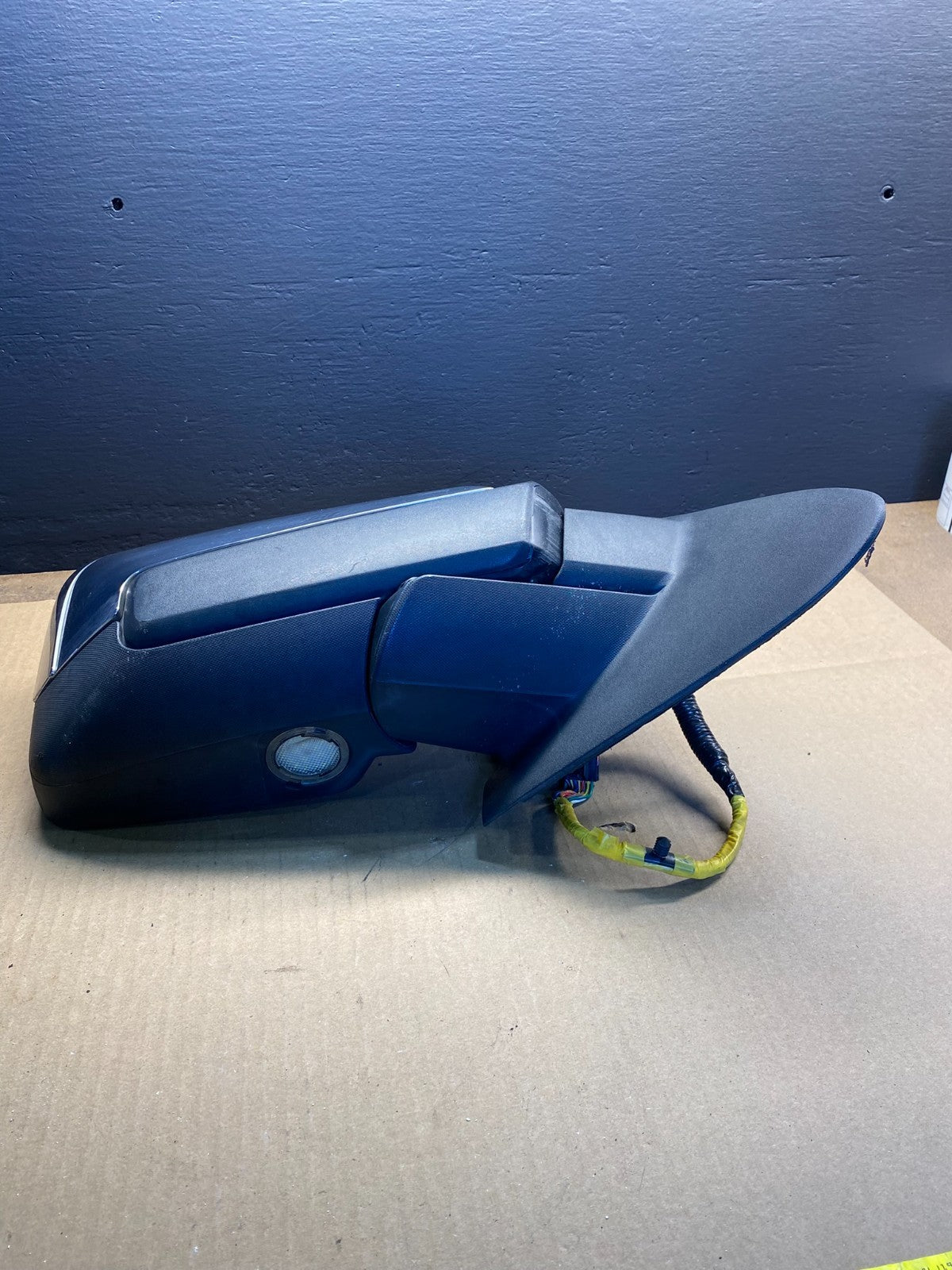 2007 to 2014 Lincoln Navigator Right Passenger Heat Door Mirror OEM AB4137 MS2