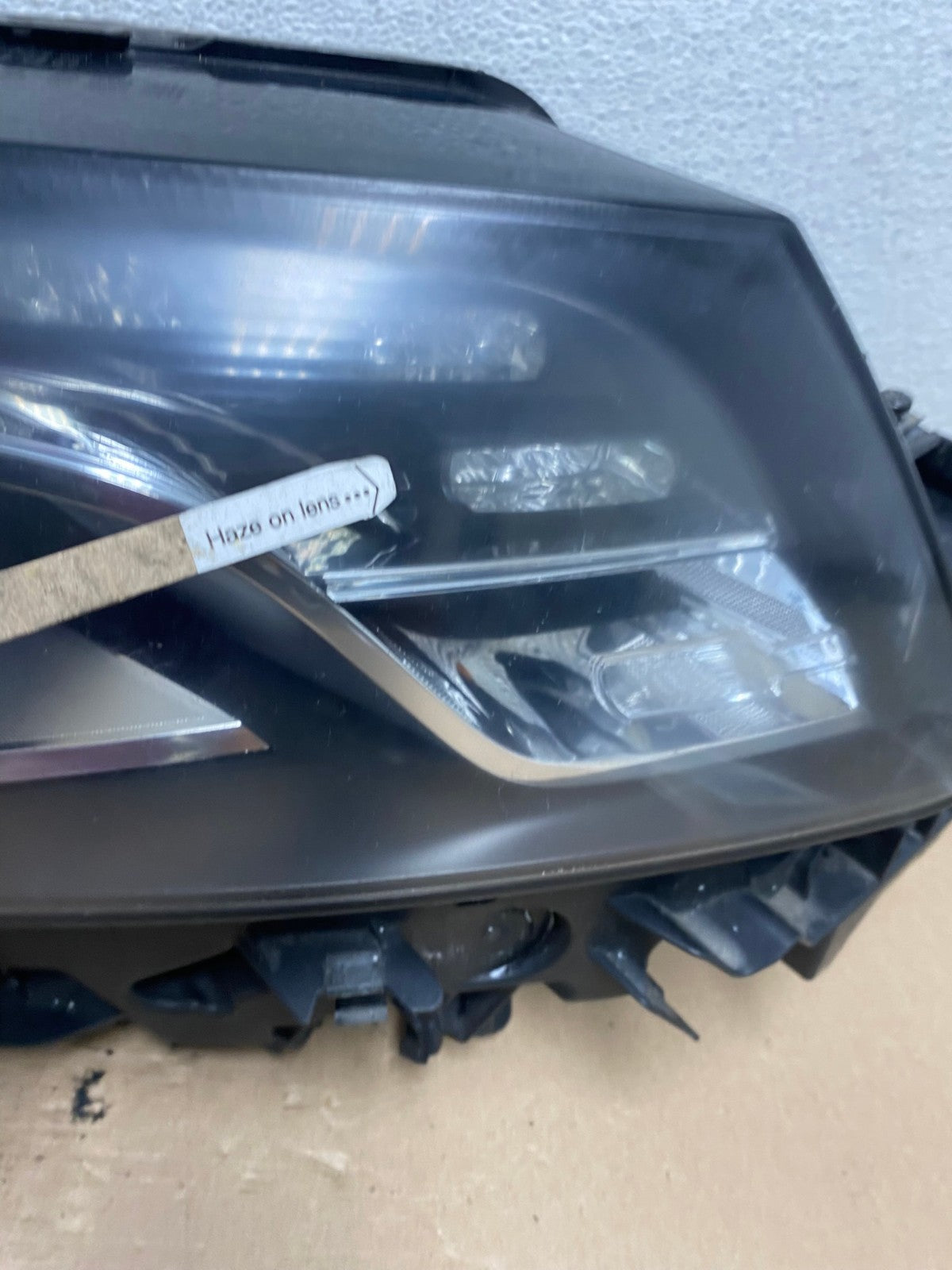 2009 to 2012 Audi Q5 Right Passenger RH Side Xenon HID Headlight AF4412 LK4