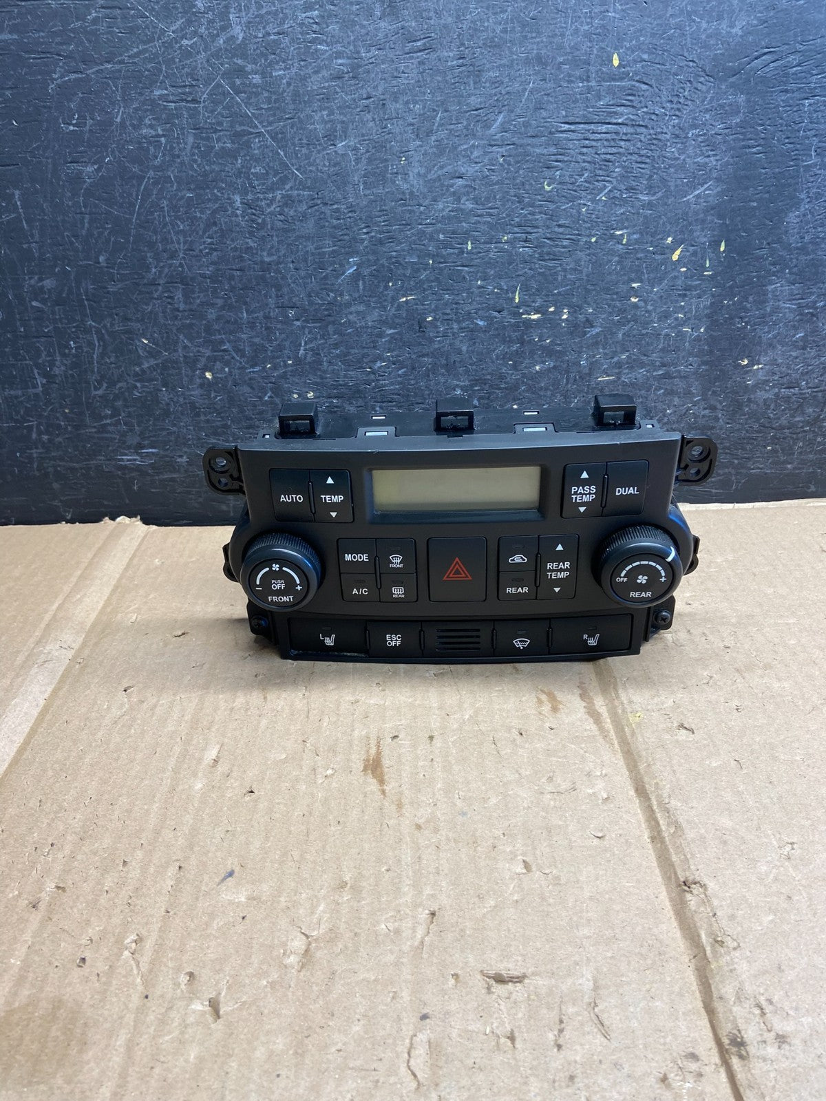 2006 - 2012 Kia Sedona AC Temperature Climate Control Switch AI2697 DG0