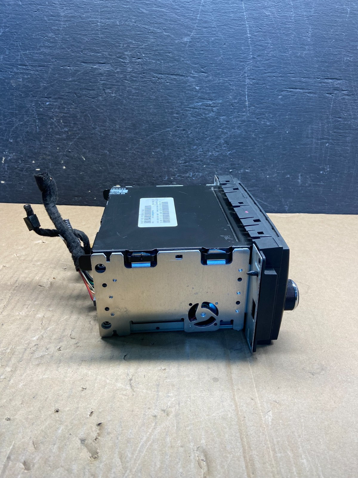 2007-2012 Chrysler Dodge Jeep Ram Radio CD MP3 AUX Receiver AG1617 DW2