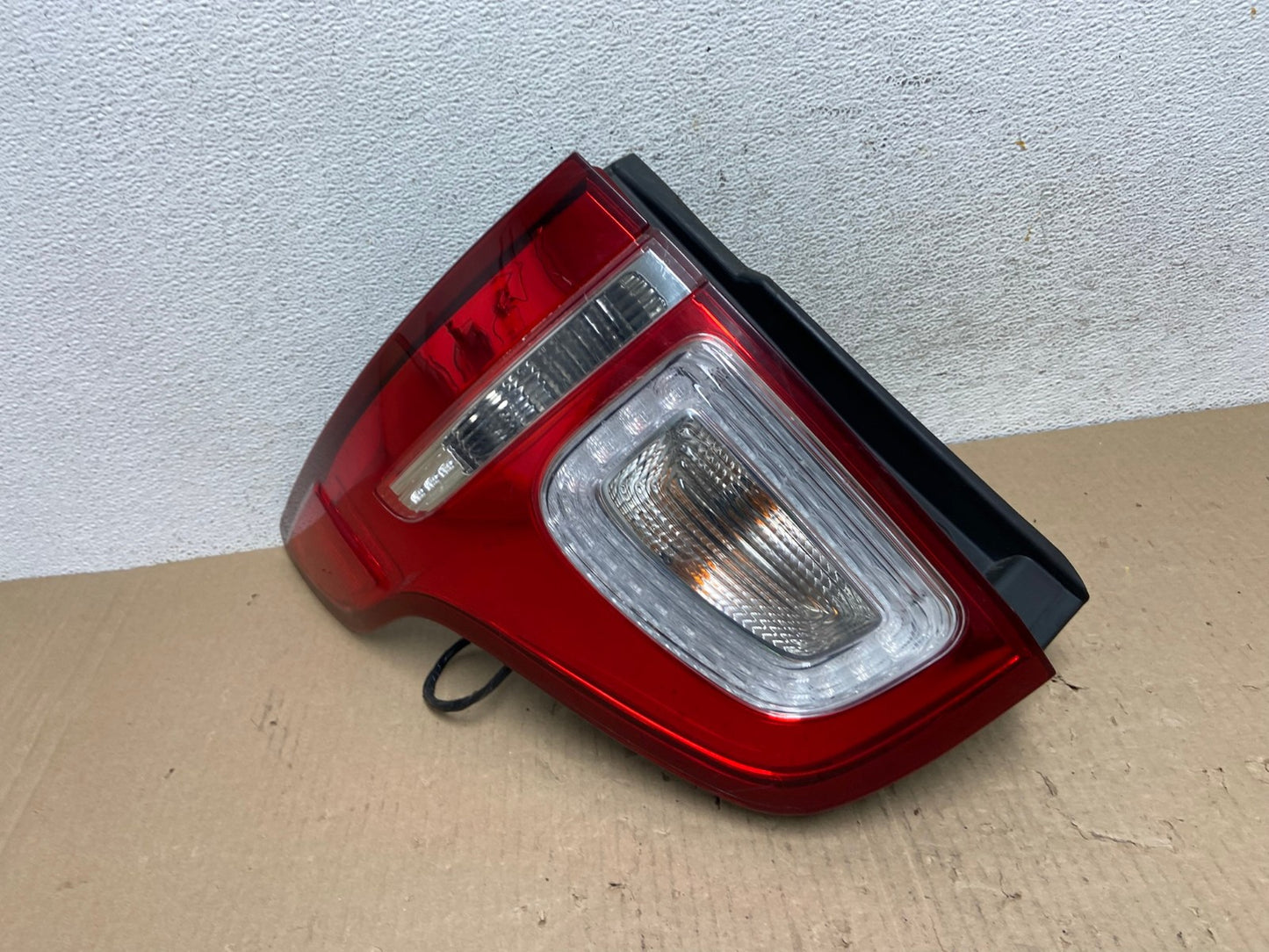 2011 2012 2013 2014 2015 Ford Explorer Left Driver LH Side Tail light AE9655 LK0