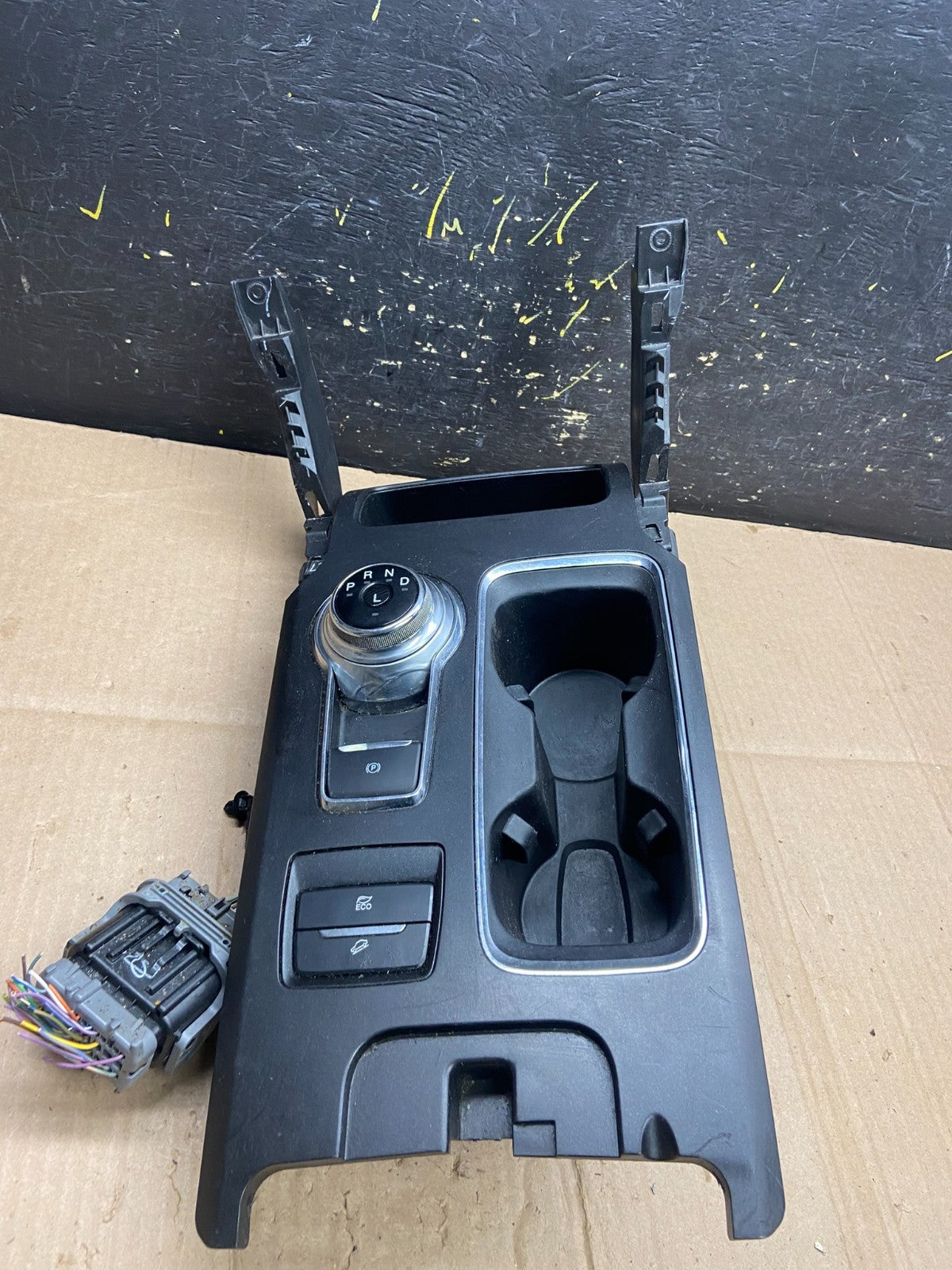 2017 to 2020 Ford Fusion Shifter Floor Center Console Trim Bezel OEM aa7941 DG0
