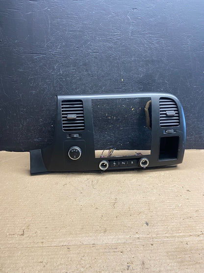 2007 to 2014 Silverado Sierra Center Console Radio Bezel Air Vents AH5451 DG0