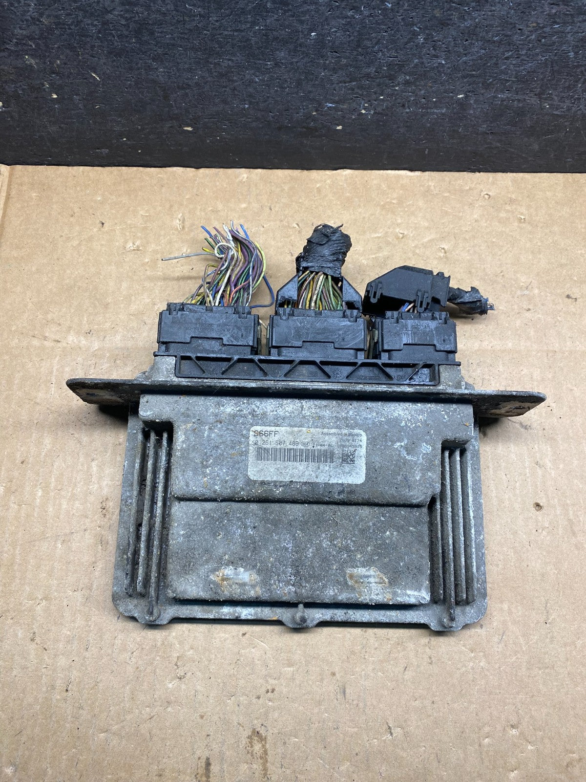 2011 2012 Ford Van E150 E250 5.4L Engine Control Module Unit ECU AI9824 DW0