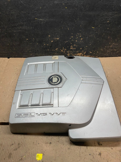 2004 to 2007  Cadillac CTS 3.6L Plastic Engine Cover Shield OEM x8181 DG3
