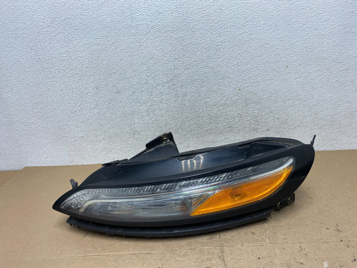 2014 - 2018 Jeep Cherokee Left Driver LH Side LED Headlight AF5069 DW0