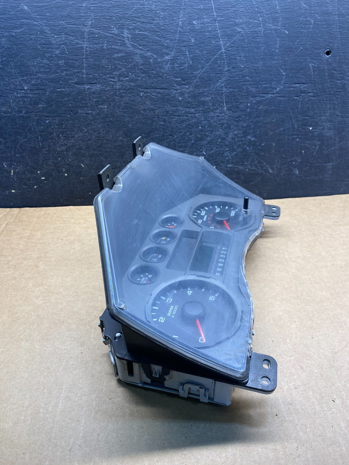 2008 to 2010 Ford F250 SD Super Duty Speedometer Cluster Gauge AH7106 PS1