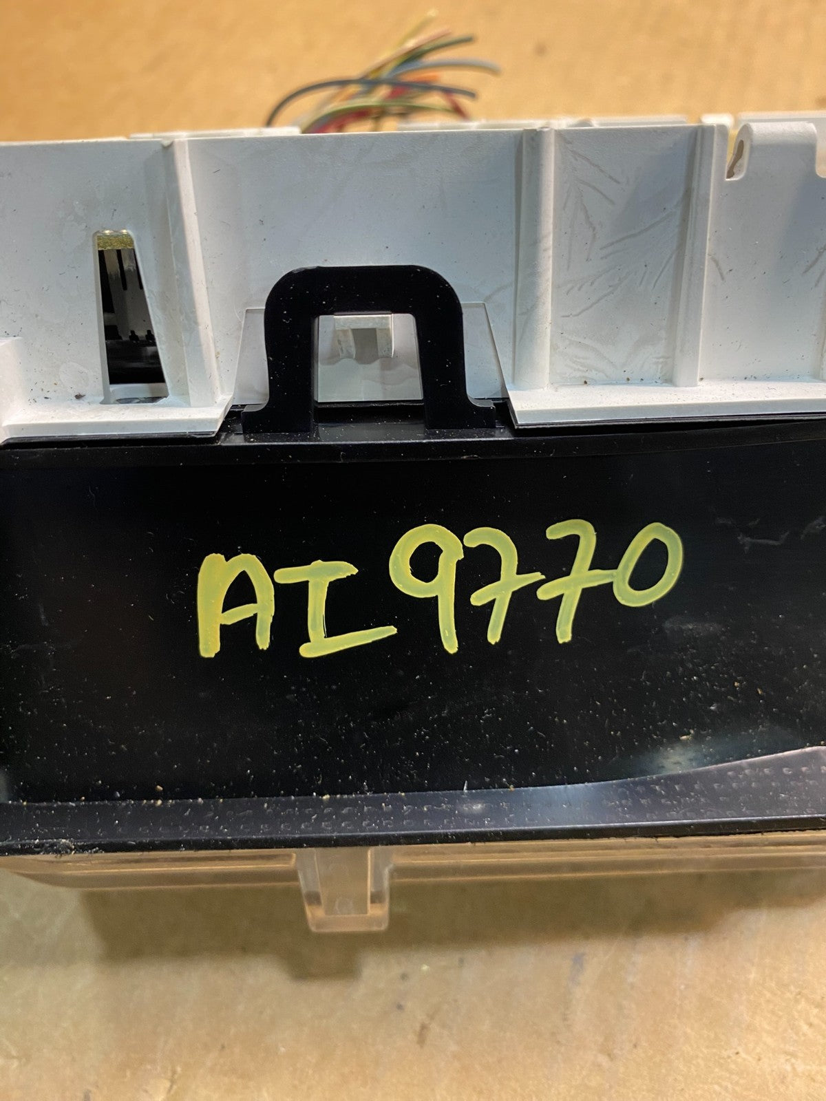2006 Ford E350 Gauge Speedometer Cluster AI9770 DW6