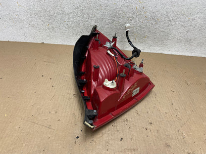 2001-2003 Sedan Hyundai Elantra Left Driver Lh Side Tail Light AH5886 LK5