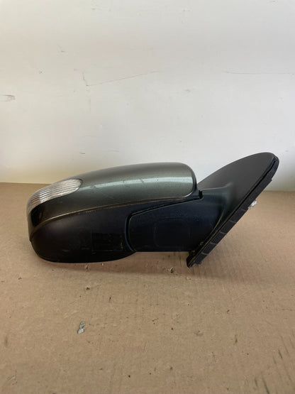 2010 to 2013 Kia Forte Sedan Right View Turn Signal Mirror AG2542 MS3