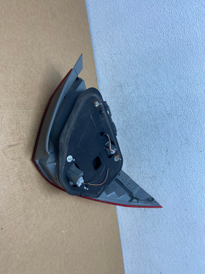 2006 - 2007 Honda Accord Right Passenger Side Tail light AD5407 LK4