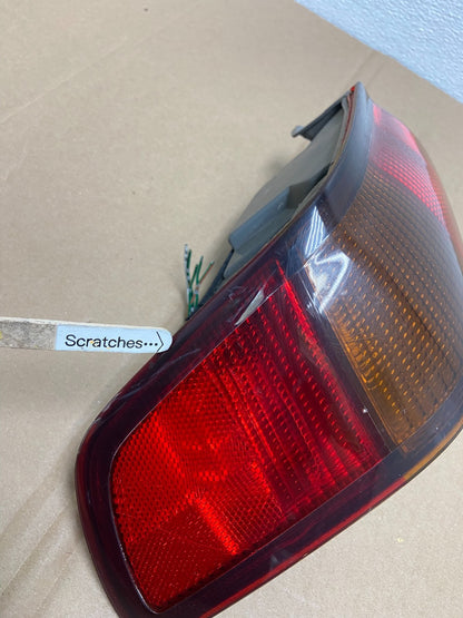 1997 1998 1999 Toyota Camry Tail Light Left Driver Rh Side AB6763 DW3