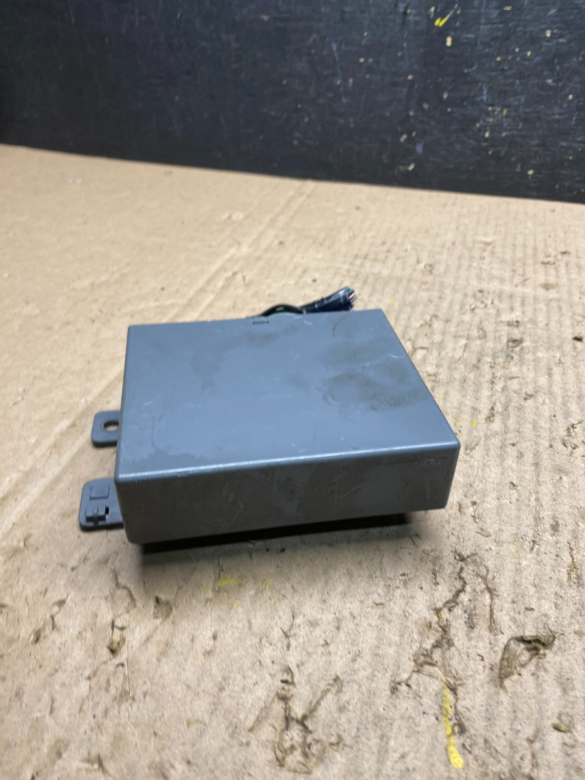2005 - 2007 Honda Odyssey Rear Left Driver Sliding Door Module r9078 DG5