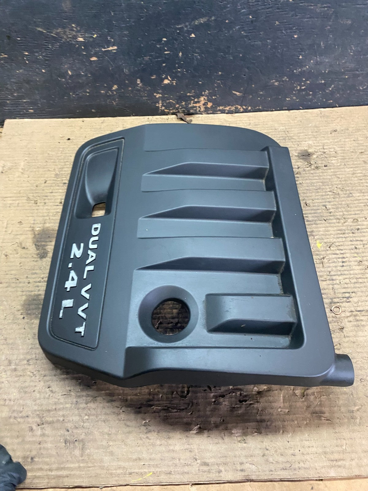2012 to 2014 Chrysler 200 Engine Cover Top Lid Cover s5963 DG2
