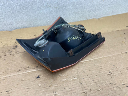 2004 2005 2006 Chrysler Pacifica Left Driver LH Tail Light Oem AB5302 LK5