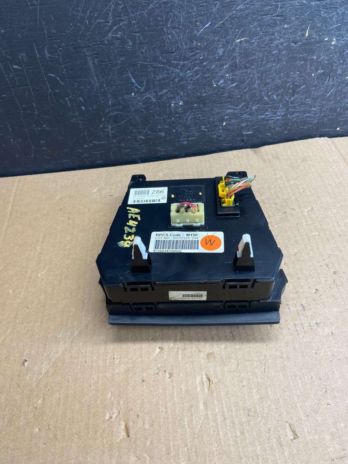 2011 - 2013 Hyundai Elantra Center Heater A/C AC Climate Control Panel AE4238 DG4