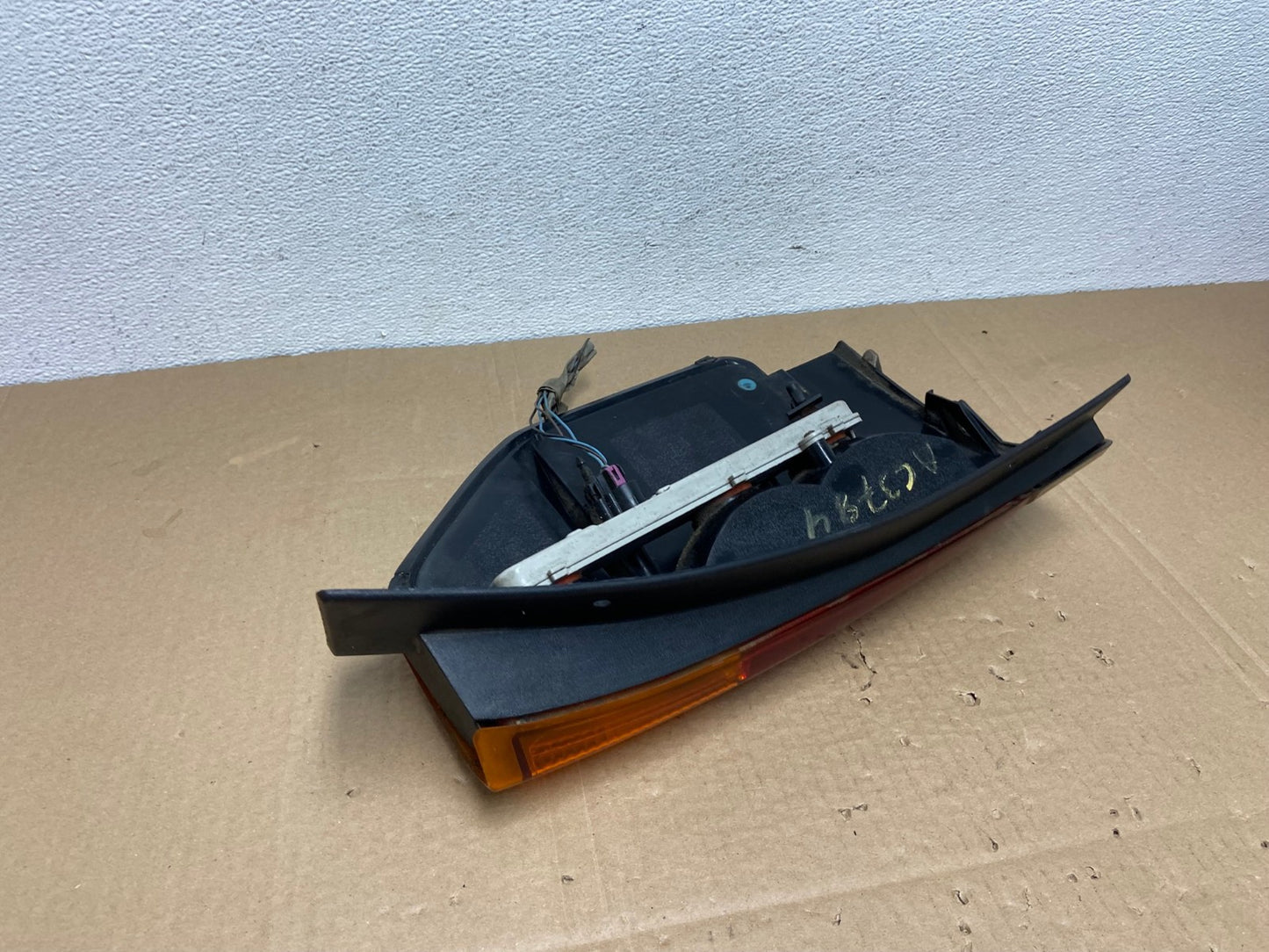 2002 to 2009 Gmc Envoy Left Driver Lh Side Tail Light OEM AC3784 LK4