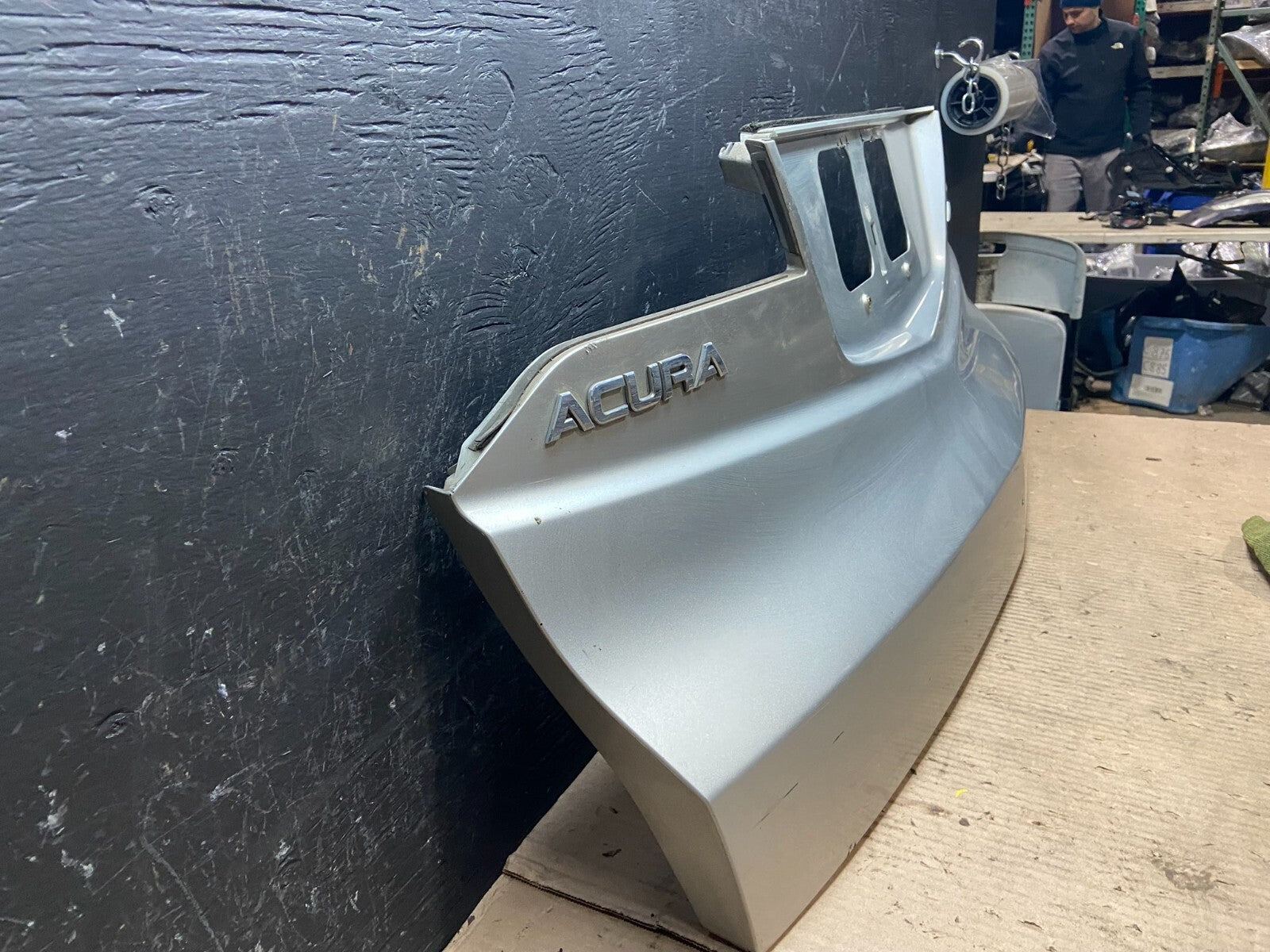 2007 2008 2009 Acura RDX Rear Trunk Panel Moulding E4708 OEM DG12