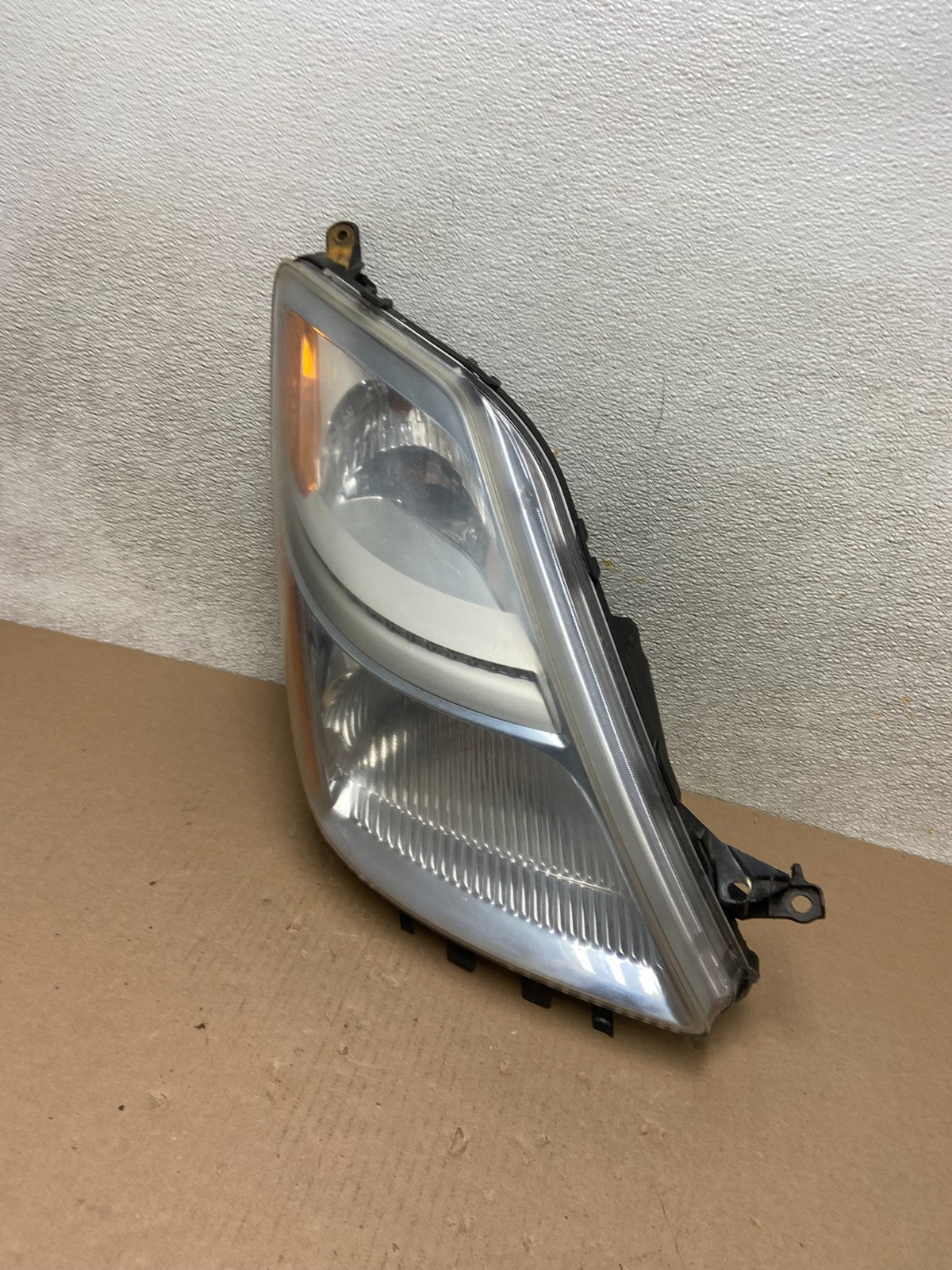 2006 - 2009 Toyota Prius Right Passenger Rh Side Headlight Halogen AB5007 DW0