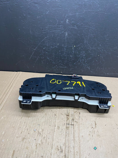2007 2012 GMC Yukon Tahoe Sierra Speedometer Cluster Gauge Oem AB9056 DG4